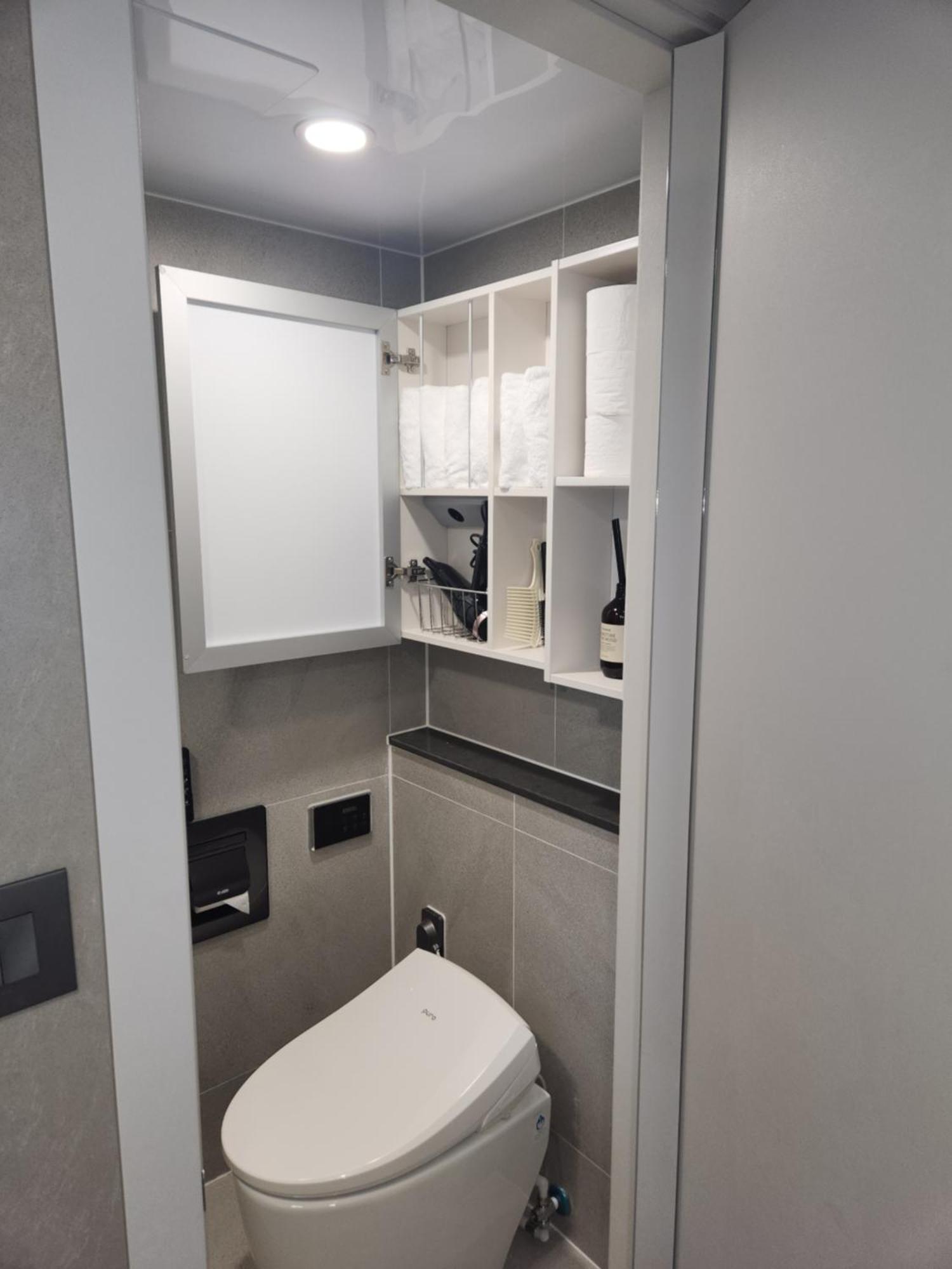 Warm House, New Building, Dongdaemun History & Culture Park Station Apartment *